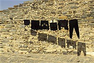 Portugal: Monsaraz, laundry on clothesline